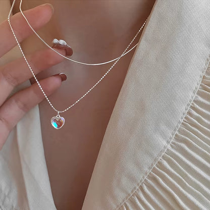 Silver Color Double Love Heart-Shaped Moonstone Pendant Necklace Women Gradient Gemstone Clavicle Chain Couple