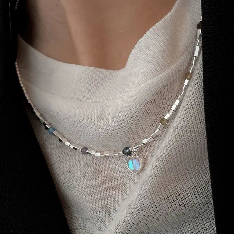 Heart-Shaped Sweater Necklace for Women and Couples - Fashionable Bamboo Clavicle Chain Jewelry Gift for Birthdays and Special Occasions